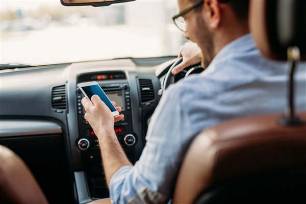 Mobile phone driving offences continue to rise despite tightening of law