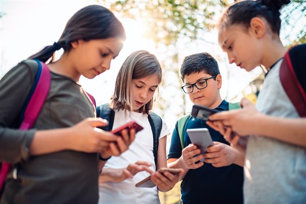 UK government considers plans to raise the minimum age for social media